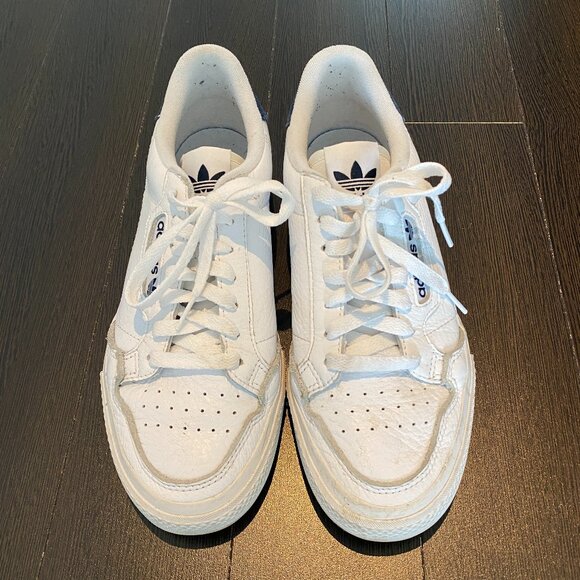 Men's Adidas White/Blue Sneakers EUC - Picture 4 of 7